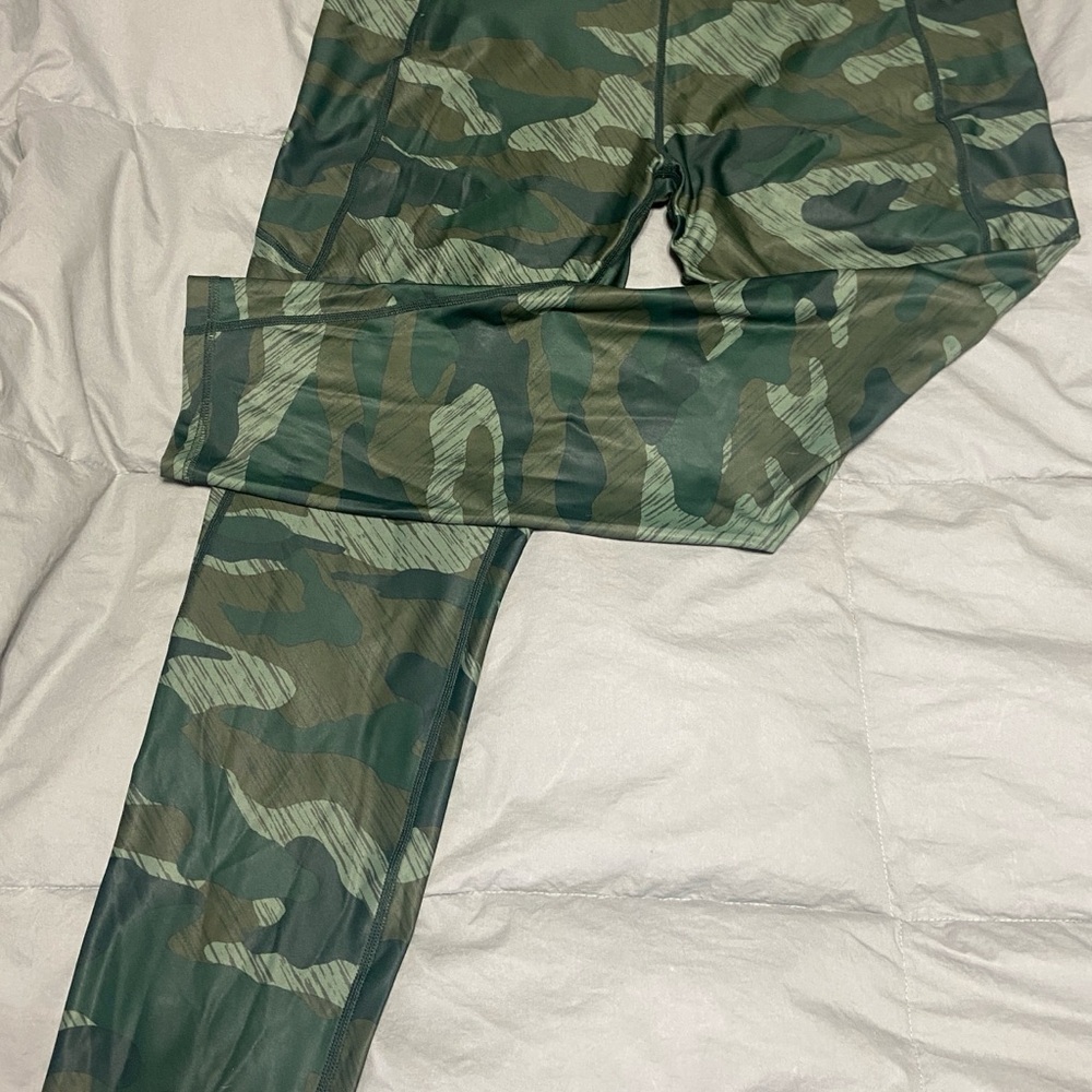 Girls Camouflage Leggings